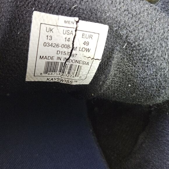 Athletic_Shoes